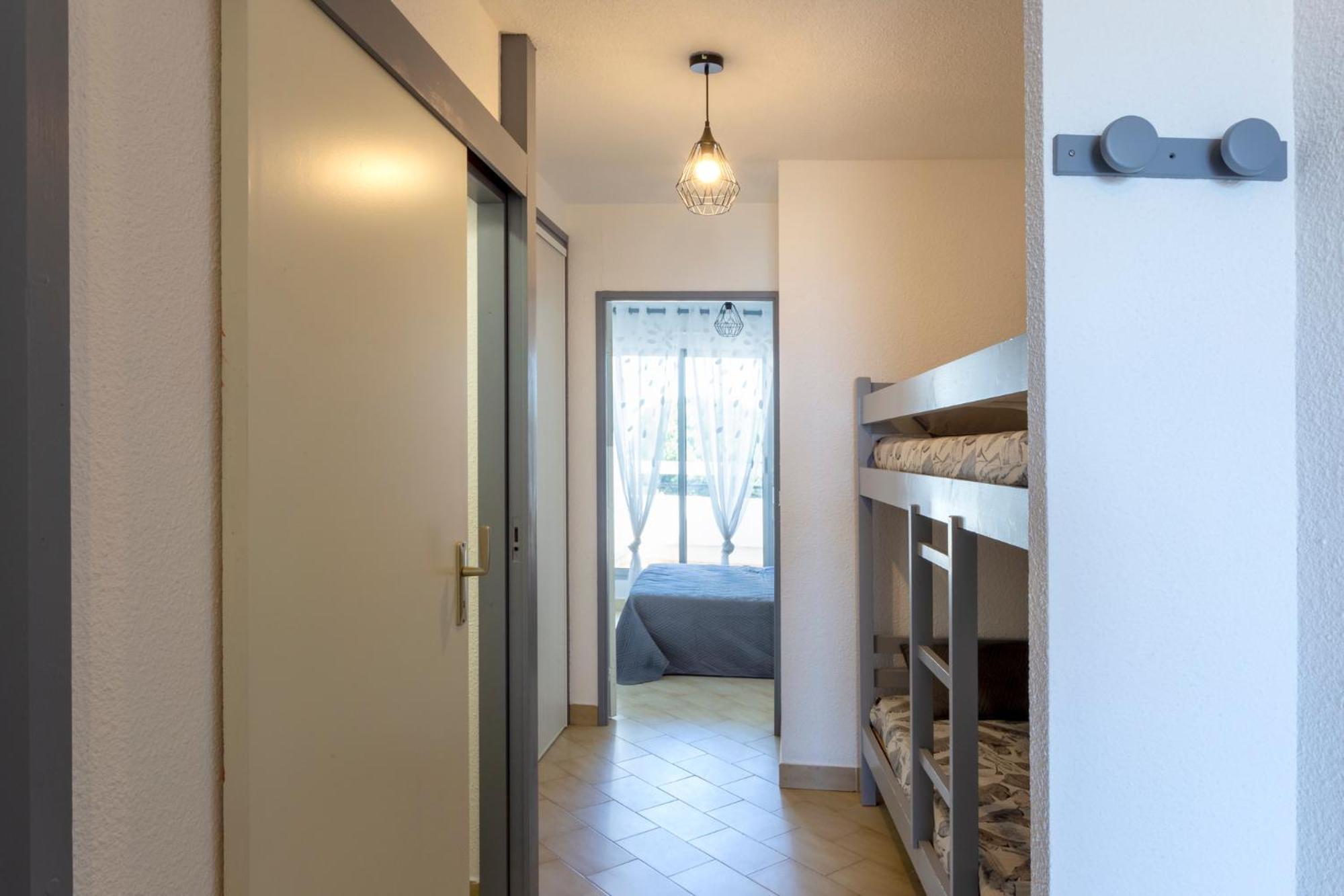 Chez Fabienne - Superbe Appartement Avec Vue Sur La Mer Et Parking 拉格朗德默特 外观 照片