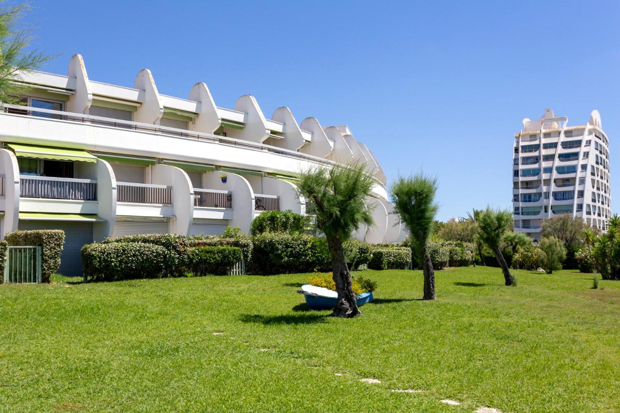 Chez Fabienne - Superbe Appartement Avec Vue Sur La Mer Et Parking 拉格朗德默特 外观 照片